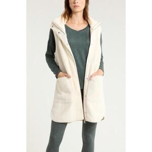 New Zella Longline Faux Shearling Vest In Ivory Size M